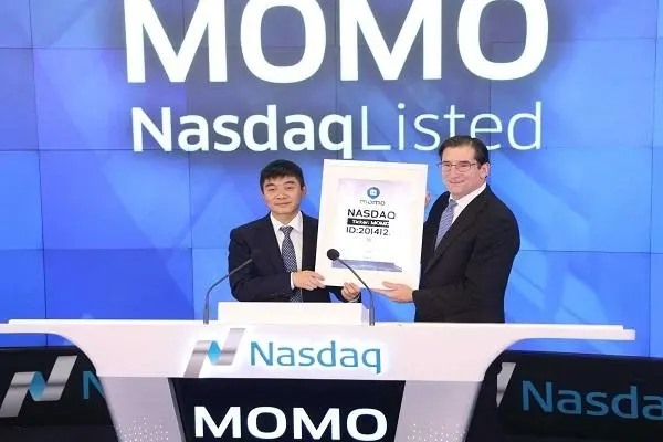 我陌陌被盗了，实名认证的，电话被改了，怎么找回啊？